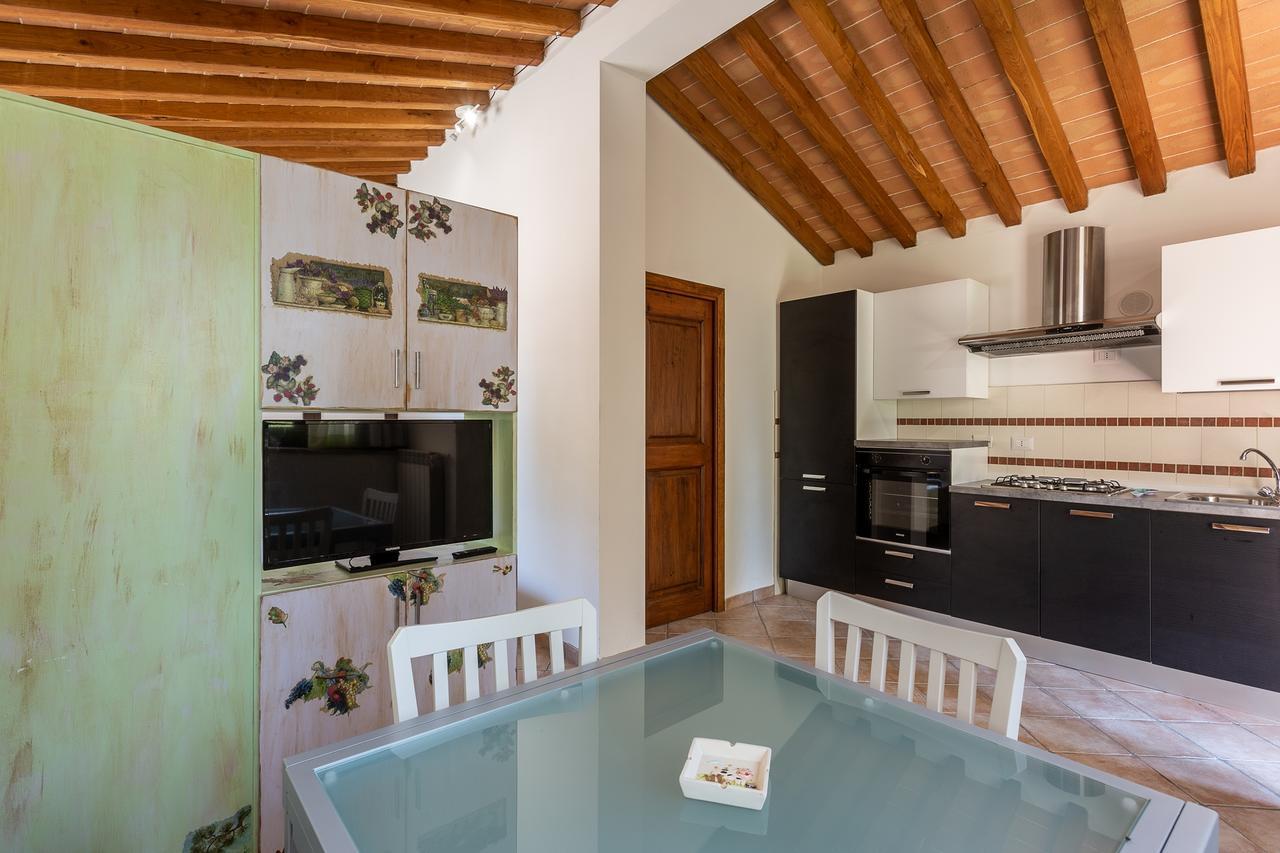 Aparthotel Il Borgo Di Terrensano Siena Exterior foto