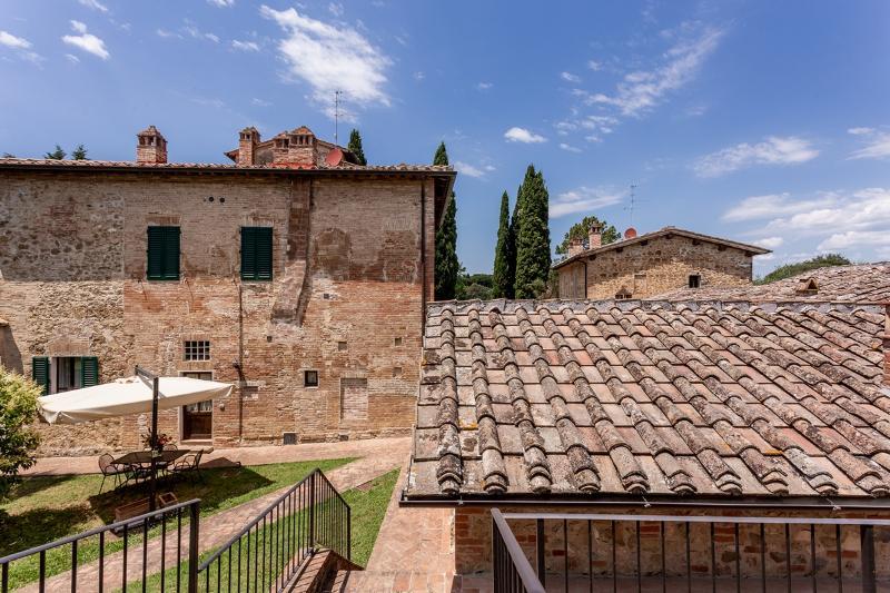 Aparthotel Il Borgo Di Terrensano Siena Exterior foto